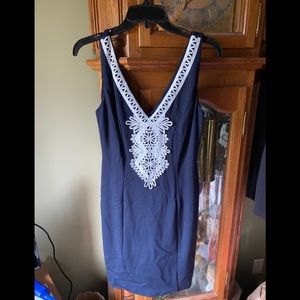 Eliza J Sleeveless V-neck MIDI Dress Navy Blue/White, Sz 4, Zippered back